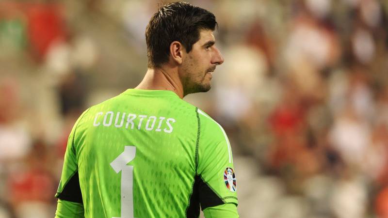 Số Áo Courtois - Người Gác Đền Xuất Sắc Của Bóng Đá Đương Đại 7 Đội tuyển quốc gia Bỉ (2011-nay): Số áo 1 – Biểu tượng trên sân cỏ quốc tế
