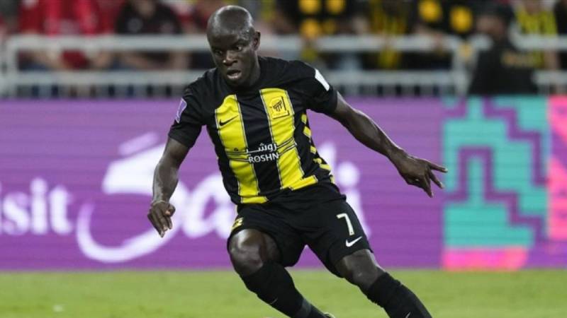 Số Áo Kanté – Biểu Tượng Cống Hiến Và Chiến Đấu 6 Kanté Al Ittihad Áo Số 7